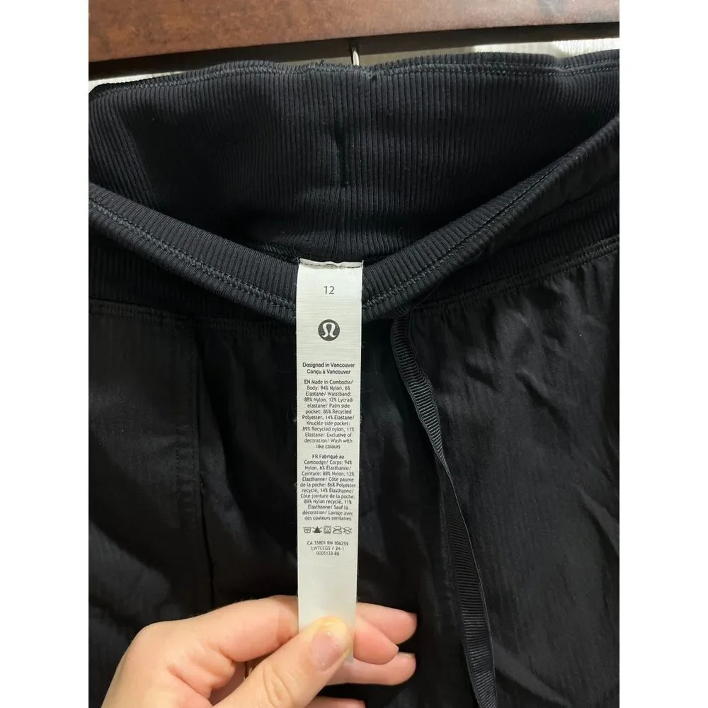 Lululemon Dance Studio High-Rise Short 3.5" Size 12 Black Athletic Loungewear - Picture 5 of 7